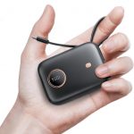 22.5W 10000mAh Fast Charging Power Bank with Built