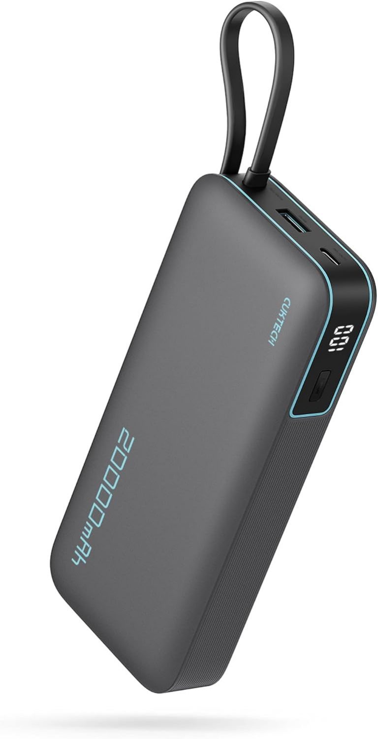 CUKTECH 45W Power Bank: Travel